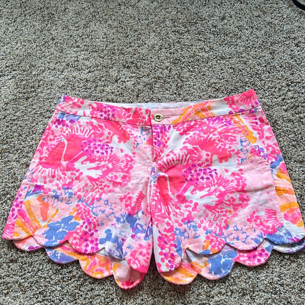 Lilly Pulitzer buttercup shorts size 6